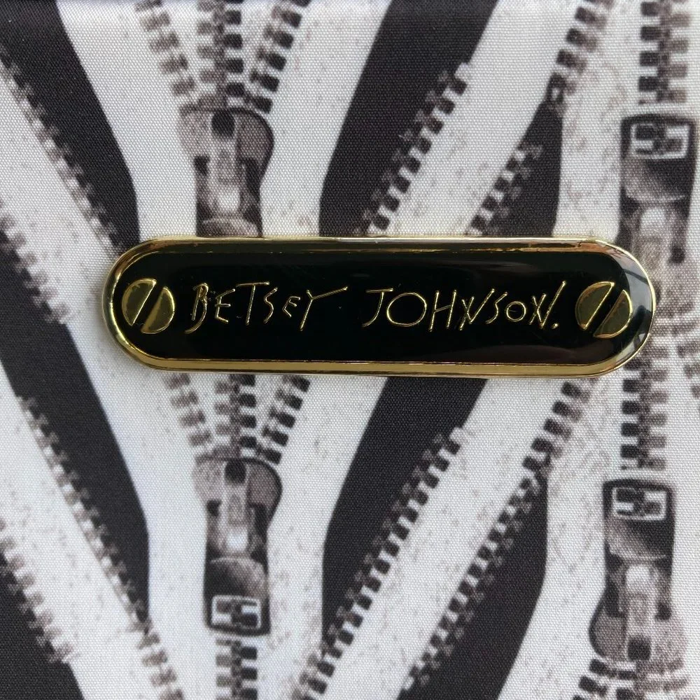 Betsey Johnson Zippered Padded Tablet Travel Case